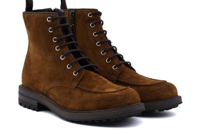 Stivaletto stringato in pelle scamosciata