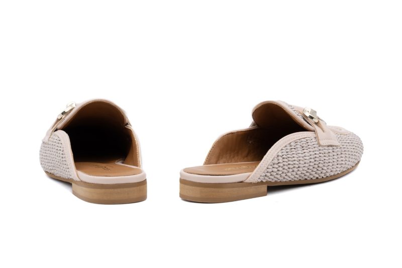Mule in pelle