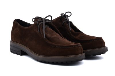 Mocassino stringato in pelle scamosciata