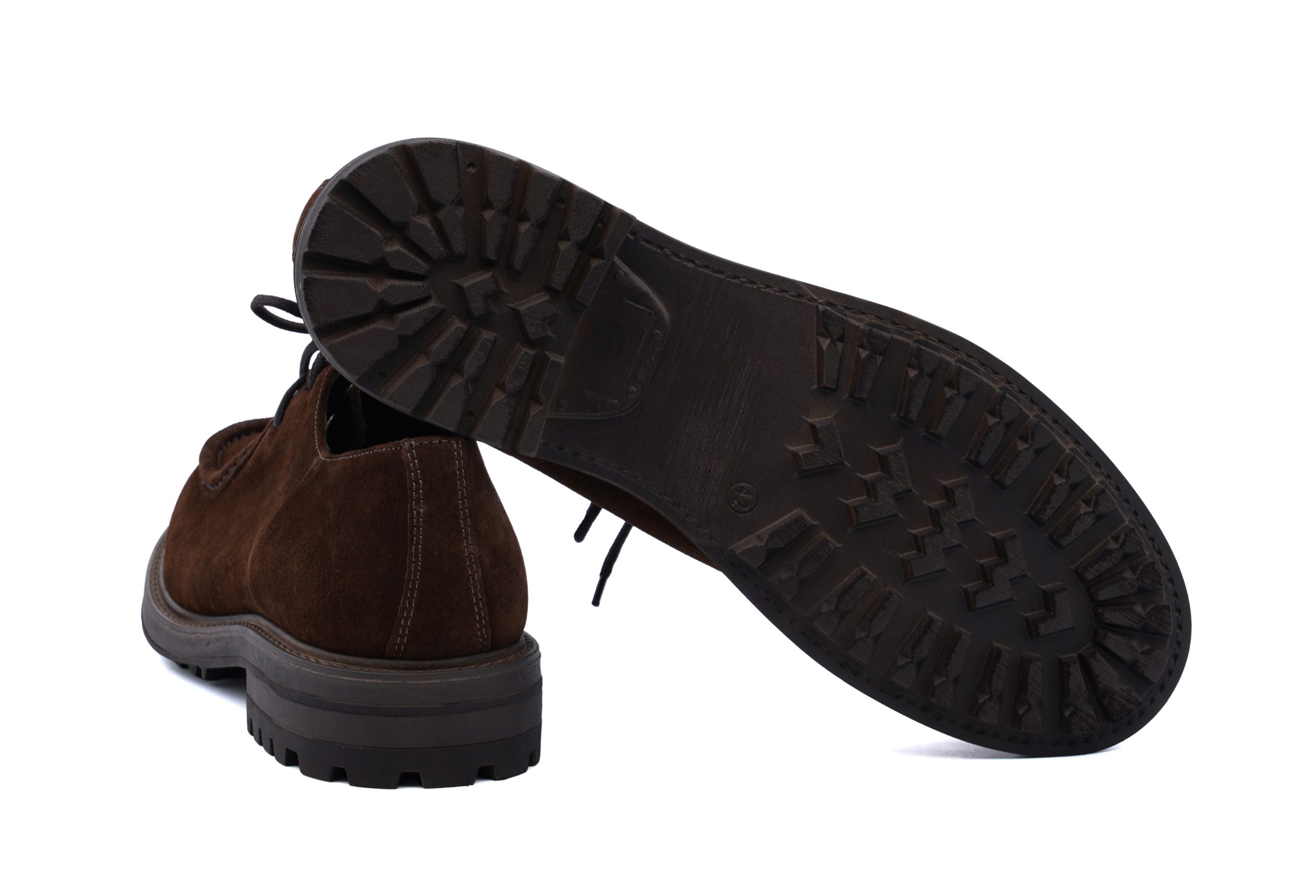 Mocassino stringato in pelle scamosciata - immagine 3