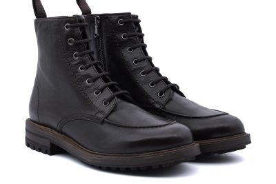 Stivaletto stringato in pelle