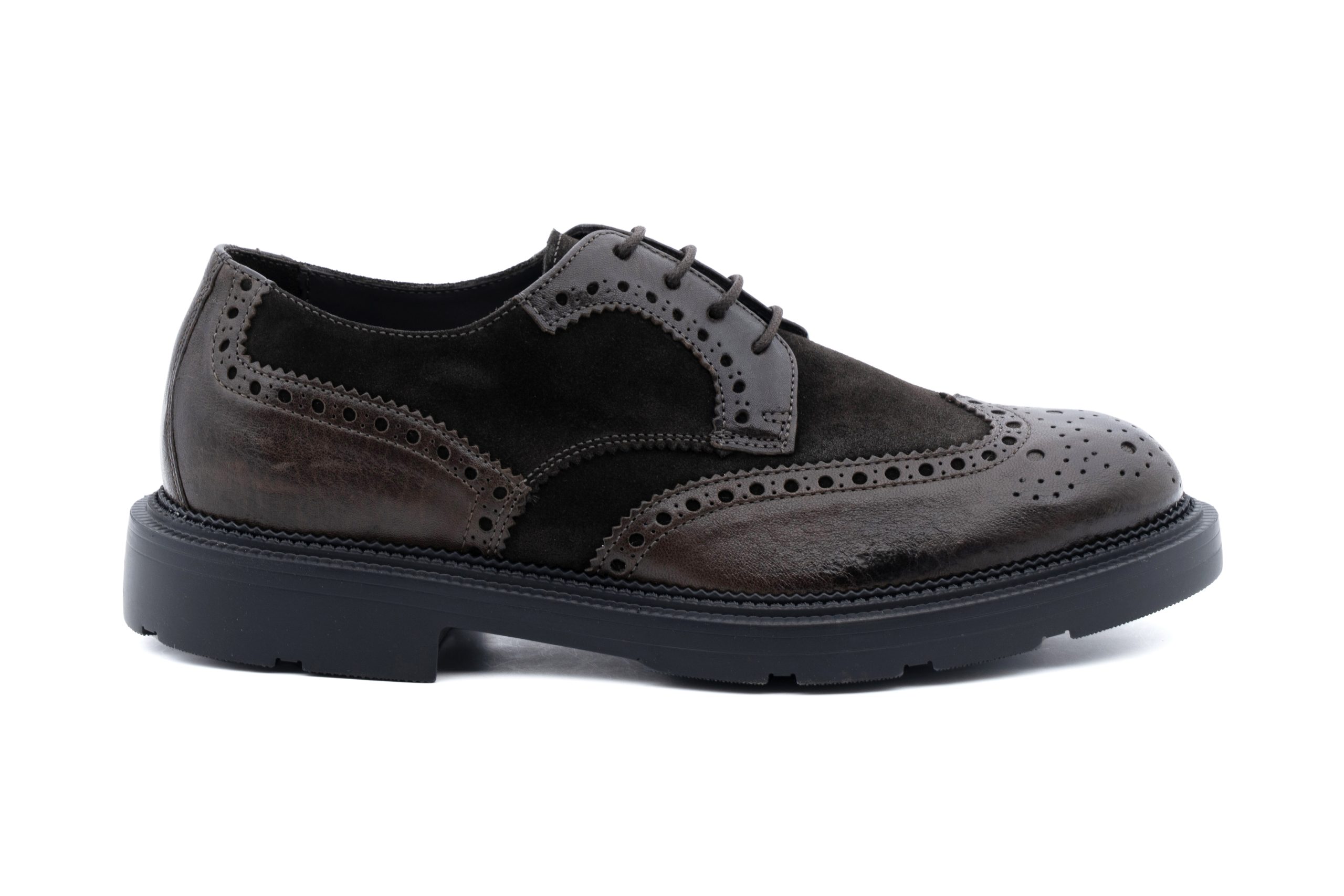 Derby brogue in pelle e camoscio